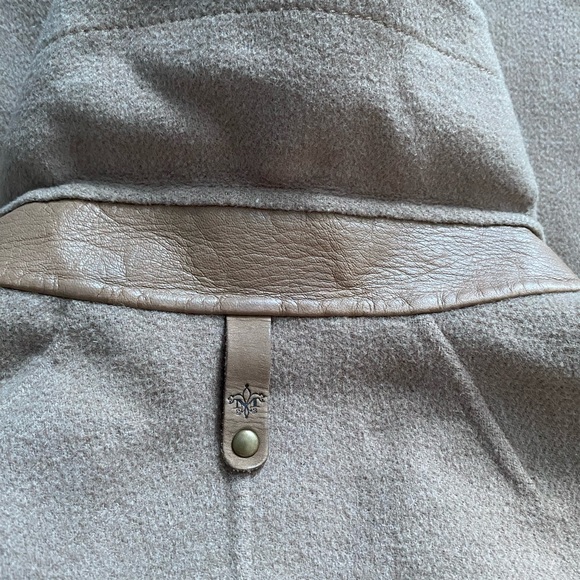 Mackage Tan Trench Coat - Picture 9 of 15